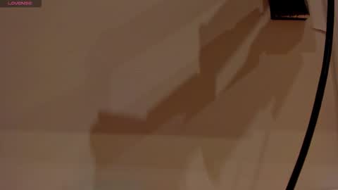 _bunny_boy_ online show from November 30, 2025, 6:23 pm