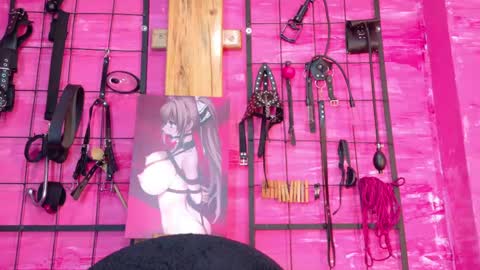 Snapshot of _candy_bdsm_ chatting on June 9, 2026, 1:12 pm Bella online show from June 9, 2026, 1:12 pm