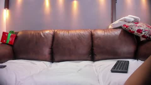 Shatta  Sara online show from December 2, 2024, 1:13 pm