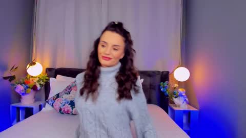 _carlawhite_ online show from October 14, 2025, 3:18 am