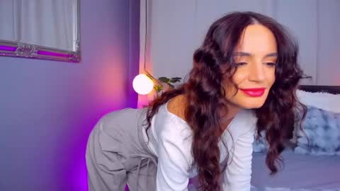 _carlawhite_ online show from March 7, 2026, 4:31 am