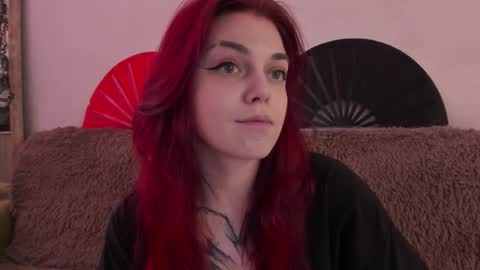 Caroline online show from March 24, 2026, 12:21 pm