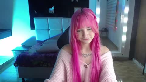 _charlotte_collins_ online show from April 10, 2026, 2:44 pm