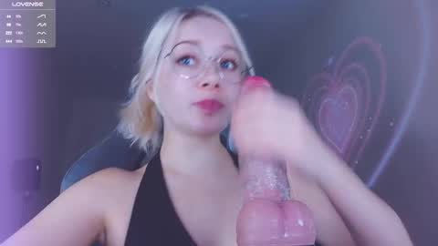 Angelina online show from October 14, 2025, 4:08 pm