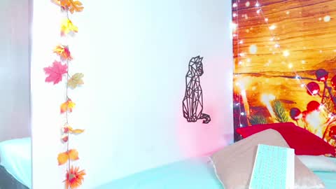 Katy online show from December 11, 2024, 9:12 pm