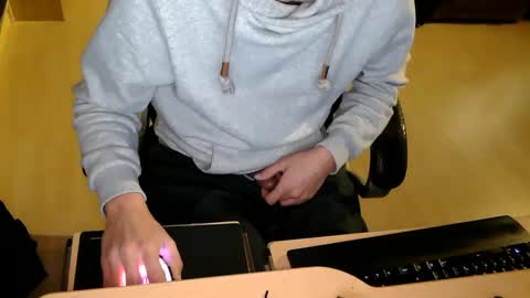  chris 87 online show from February 18, 2025, 12:37 am