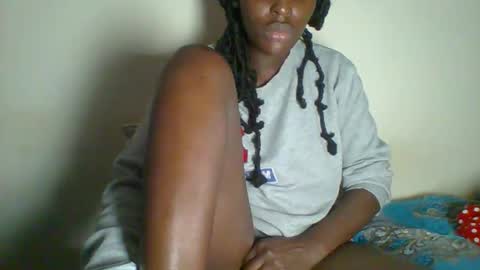 clara online show from March 6, 2025, 7:36 am