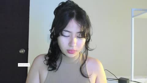 Chloe and Sky online show from September 27, 2025, 3:55 am