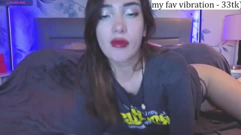 _cotton_candyy online show from October 19, 2025, 10:43 pm