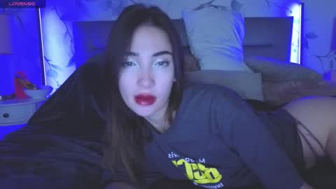 _cotton_candyy online show from October 20, 2025, 10:32 pm