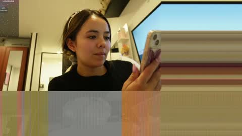 Snapshot of _cuteelissa chatting on January 12, 2025, 2:35 am Melissa online show from January 12, 2025, 2:35 am