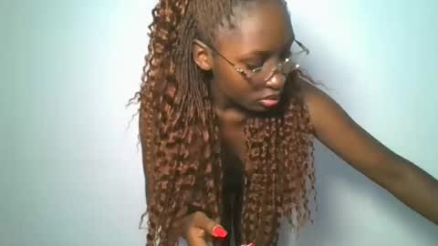 STEPH online show from November 2, 2025, 12:13 am