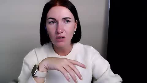 Snapshot of _cutie_and_shy_ chatting on October 14, 2025, 8:48 am _cutie_and_shy_ online show from October 14, 2025, 8:48 am