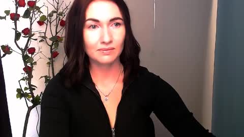 Snapshot of _cutie_and_shy_ chatting on April 6, 2026, 7:42 am _cutie_and_shy_ online show from April 6, 2026, 7:42 am