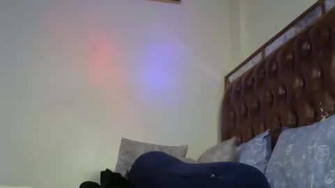 Snapshot of _daddyslittlemonster_ chatting on November 19, 2025, 11:43 am lily online show from November 19, 2025, 11:43 am