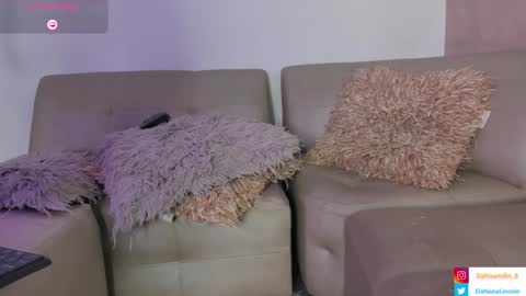 Snapshot of _dahiana_1 chatting on November 8, 2025, 1:17 am Dahiana Lincoln online show from November 8, 2025, 1:17 am