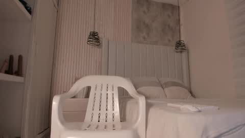 Snapshot of _dakota_a chatting on October 18, 2025, 4:41 pm Dakota online show from October 18, 2025, 4:41 pm