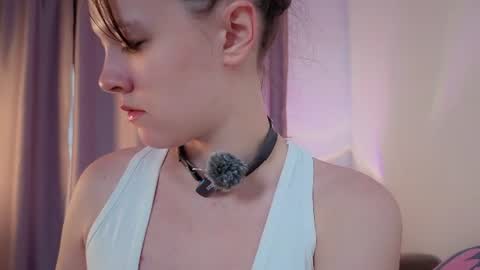 DemiDee online show from August 2, 2026, 5:55 pm