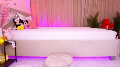 Snapshot of _diaa chatting on March 23, 2026, 7:18 pm Just Dia online show from March 23, 2026, 7:18 pm