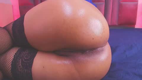 Dione online show from October 23, 2025, 7:23 pm