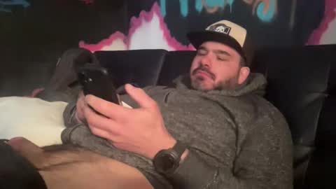 _direwolf_ online show from March 20, 2026, 2:33 pm