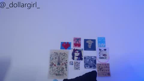 Abril online show from September 19, 2025, 2:57 am