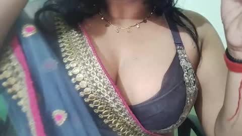 Snapshot of _dreamgirl_0 chatting on March 1, 2026, 11:40 pm _dreamgirl_0 online show from March 1, 2026, 11:40 pm