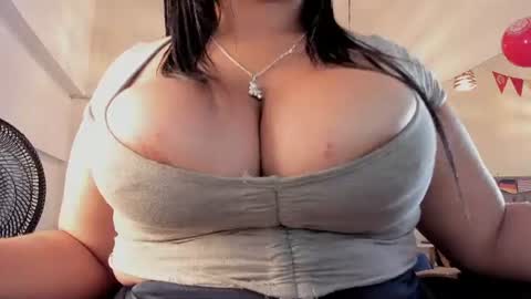 Snapshot of _dulcinea_1 chatting on June 17, 2026, 9:49 pm Dulcinea online show from June 17, 2026, 9:49 pm