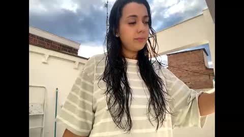  elena barra online show from March 10, 2025, 4:57 pm