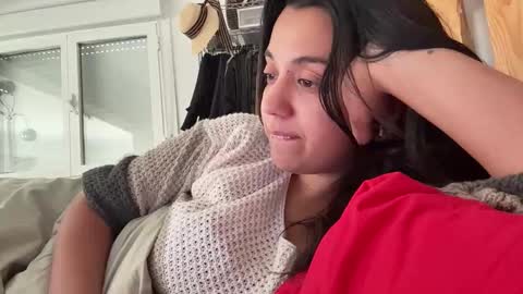  elena barra online show from October 24, 2025, 8:55 am