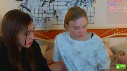 Snapshot of _eliizabeth__ chatting on May 4, 2026, 9:55 pm Lizzy online show from May 4, 2026, 9:55 pm