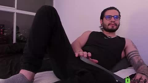 Snapshot of _elon_coxx_ chatting on October 29, 2025, 1:41 am - online show from October 29, 2025, 1:41 am