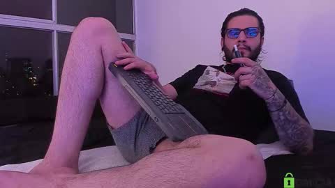 Snapshot of _elon_coxx_ chatting on November 10, 2025, 12:31 am - online show from November 10, 2025, 12:31 am