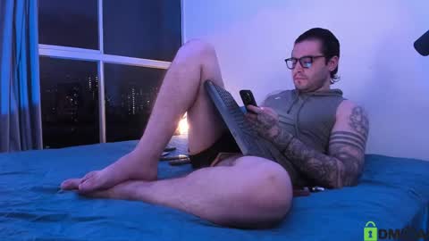 Snapshot of _elon_coxx_ chatting on April 18, 2026, 1:42 am - online show from April 18, 2026, 1:42 am