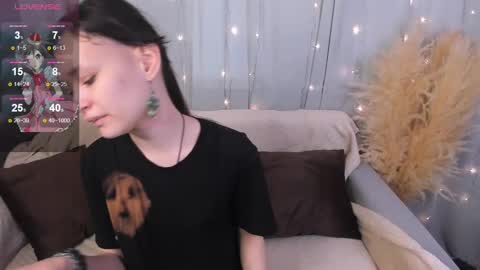 _emily__strike_ online show from January 23, 2025, 9:50 am