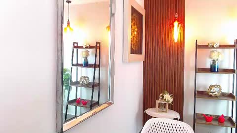 _emma_clow online show from July 14, 2026, 6:46 pm