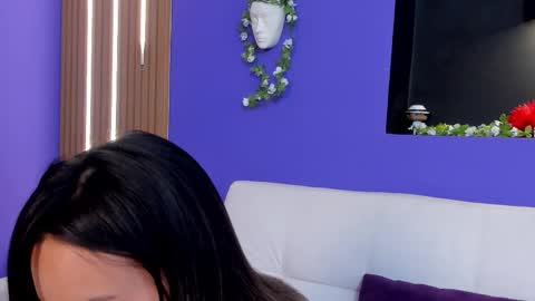 _emmawalka online show from November 24, 2025, 7:24 pm