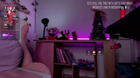 Snapshot of _emmawats chatting on December 21, 2024, 1:58 am Val Wats online show from December 21, 2024, 1:58 am
