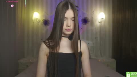 Alice online show from November 7, 2025, 9:04 pm