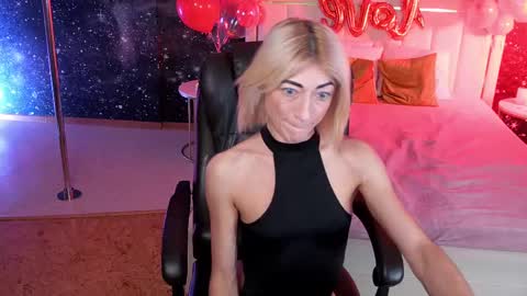  F R A U  online show from March 5, 2025, 7:16 am