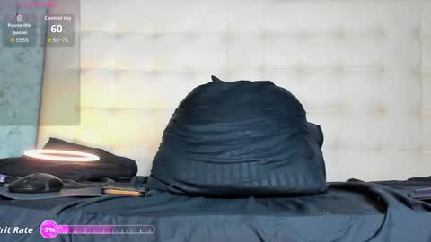 Snapshot of _felipeone chatting on November 26, 2025, 6:53 pm Felipe online show from November 26, 2025, 6:53 pm