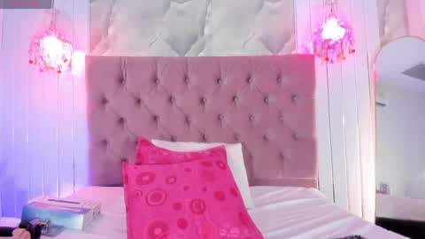 GabbySweet  online show from May 19, 2026, 11:05 am