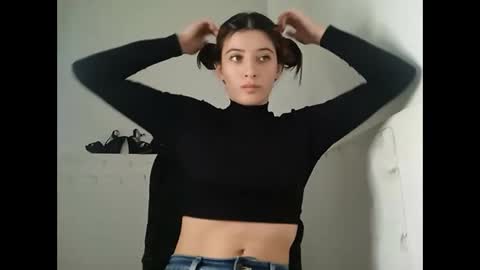 Snapshot of _genesid_dixton chatting on January 23, 2025, 9:07 pm Mia-foster online show from January 23, 2025, 9:07 pm