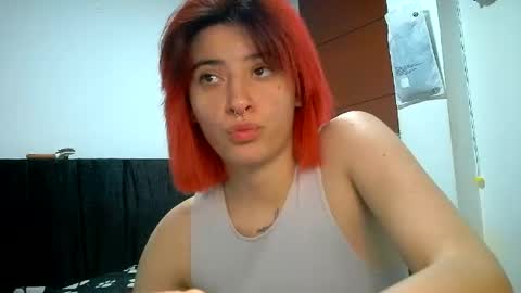 Mia-foster online show from June 17, 2026, 5:43 am