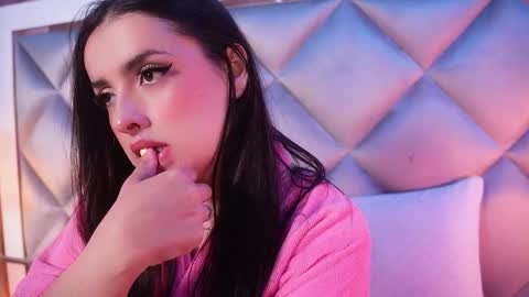 _giggy online show from March 13, 2026, 11:50 am