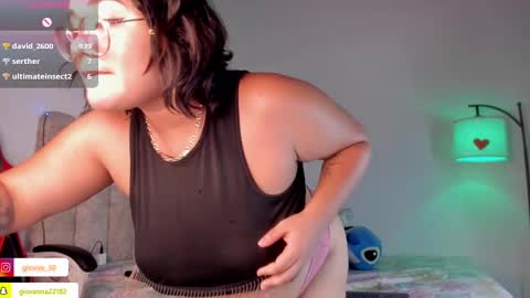 Snapshot of _giovaa_ chatting on February 22, 2025, 3:12 am G I O V A online show from February 22, 2025, 3:12 am