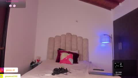 G I O V A online show from November 20, 2025, 7:46 pm