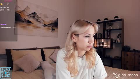 Rina online show from October 29, 2025, 11:17 pm