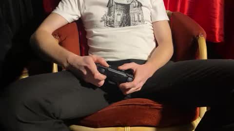 Snapshot of _goodknight chatting on November 5, 2025, 9:53 am GOODKNIGHT online show from November 5, 2025, 9:53 am