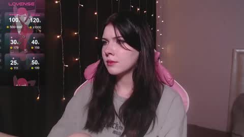 Tori online show from February 17, 2025, 12:38 pm